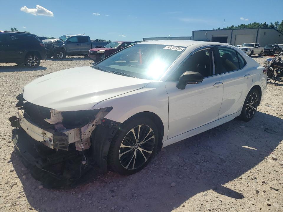 2020 Toyota Camry მანქანა იყიდება აუქციონზე, vin: 4T1G11AK4LU336518, აუქციონის ნომერი: 57146796