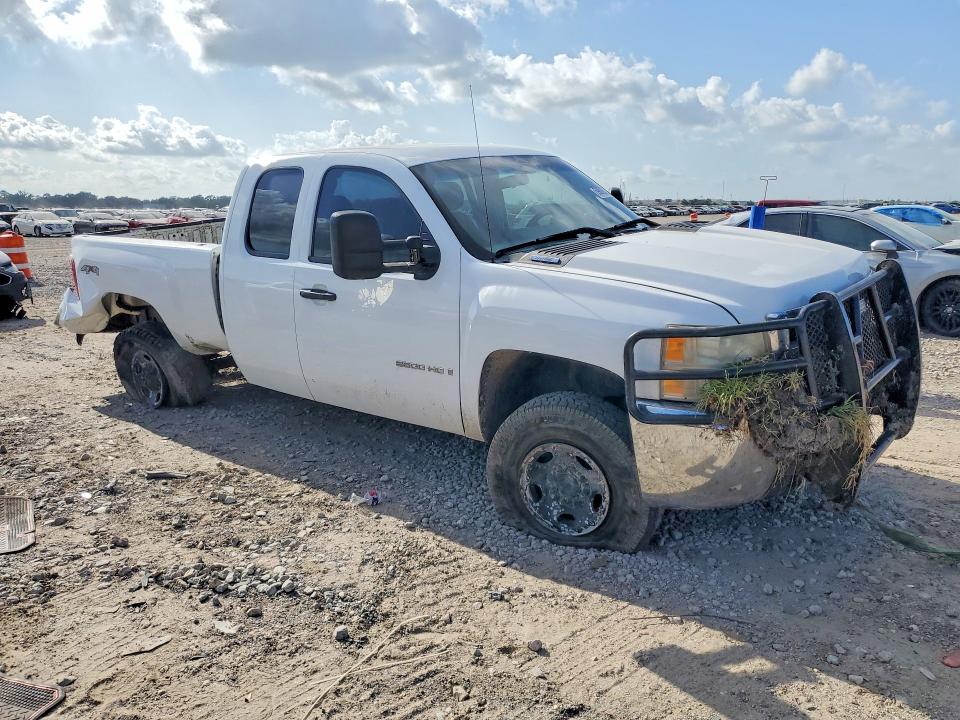 2008 Chevrolet Silverado მანქანა იყიდება აუქციონზე, vin: 1GCHK29K68E147936, აუქციონის ნომერი: 59006806