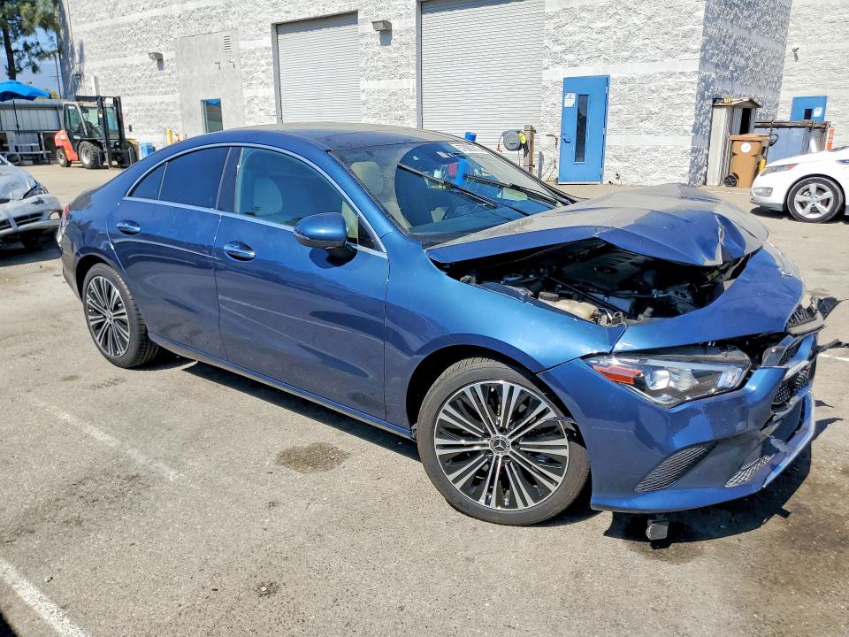 57889216 :رقم المزاد ، W1K5J4GB7NN250594 vin ، 2022 Mercedes-benz Cla مزاد بيع