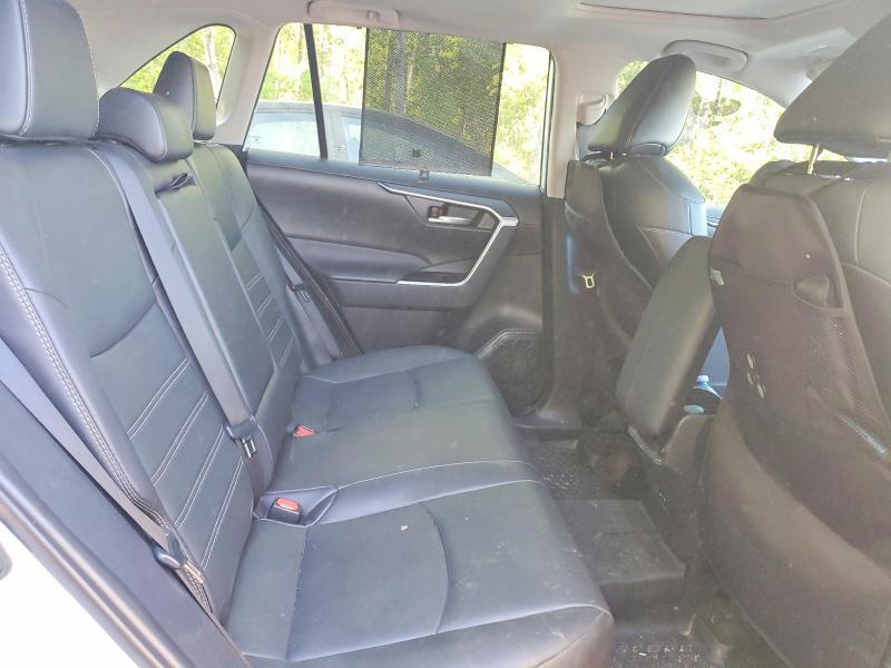 Продажа на аукционе авто 2024 Toyota Rav4, vin: 2T3R1RFV2RW456750, номер лота: 55821856