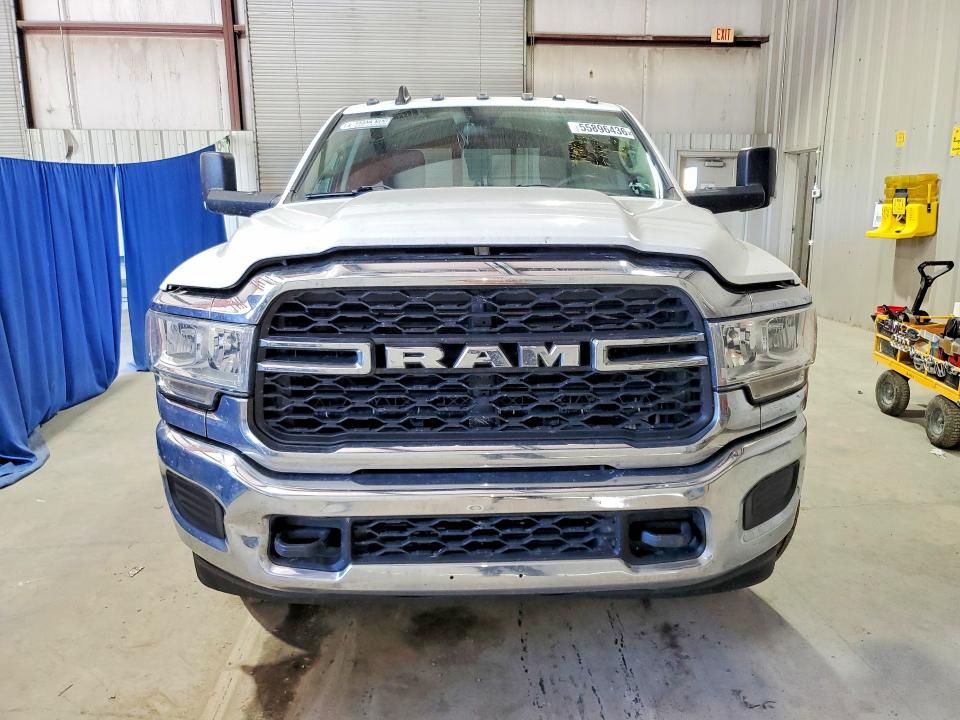Продажа на аукционе авто 2020 Ram 2500, vin: 3C6UR5CL8LG251074, номер лота: 55896436