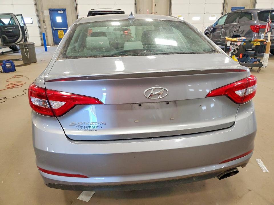 56092436 :رقم المزاد ، 5NPE24AFXHH443099 vin ، 2017 Hyundai Sonata مزاد بيع