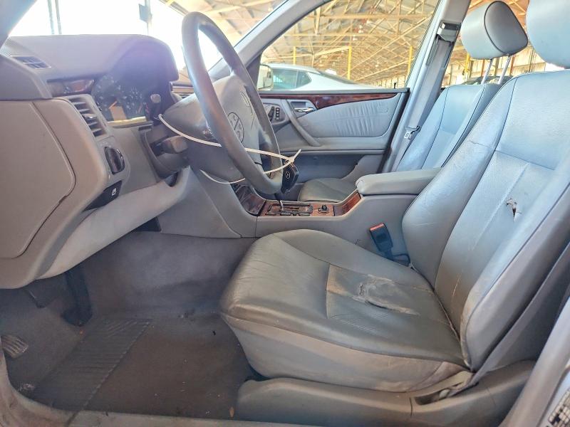 Aukcja sprzedaży 2000 Mercedes-benz E, vin: WDBJF83J4YX035860, numer aukcji: 59035456
