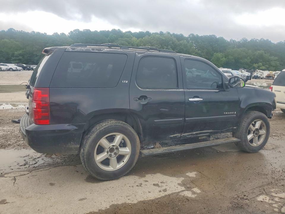 57853736 :رقم المزاد ، 1GNFC13J38J216336 vin ، 2008 Chevrolet Tahoe مزاد بيع