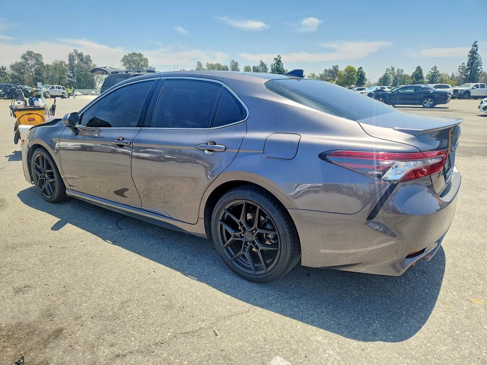 Продаж на аукціоні авто 2022 Toyota Camry, vin: 4T1K61AK2NU020548, номер лоту: 56689666