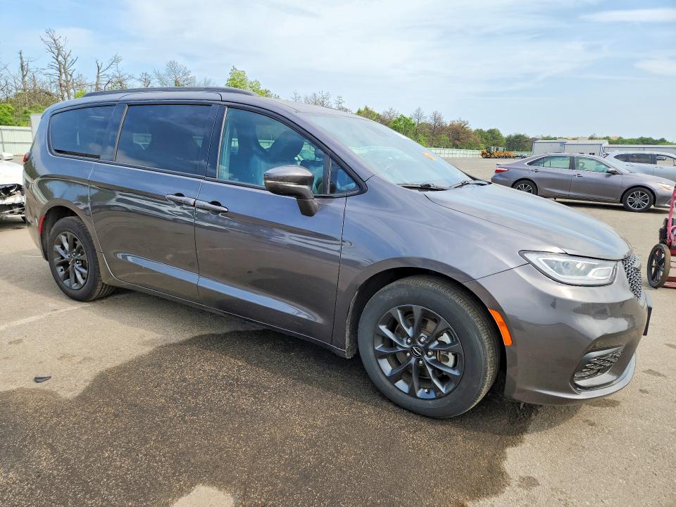 2021 Chrysler Pacifica მანქანა იყიდება აუქციონზე, vin: 2C4RC1BG5MR579741, აუქციონის ნომერი: 56769626