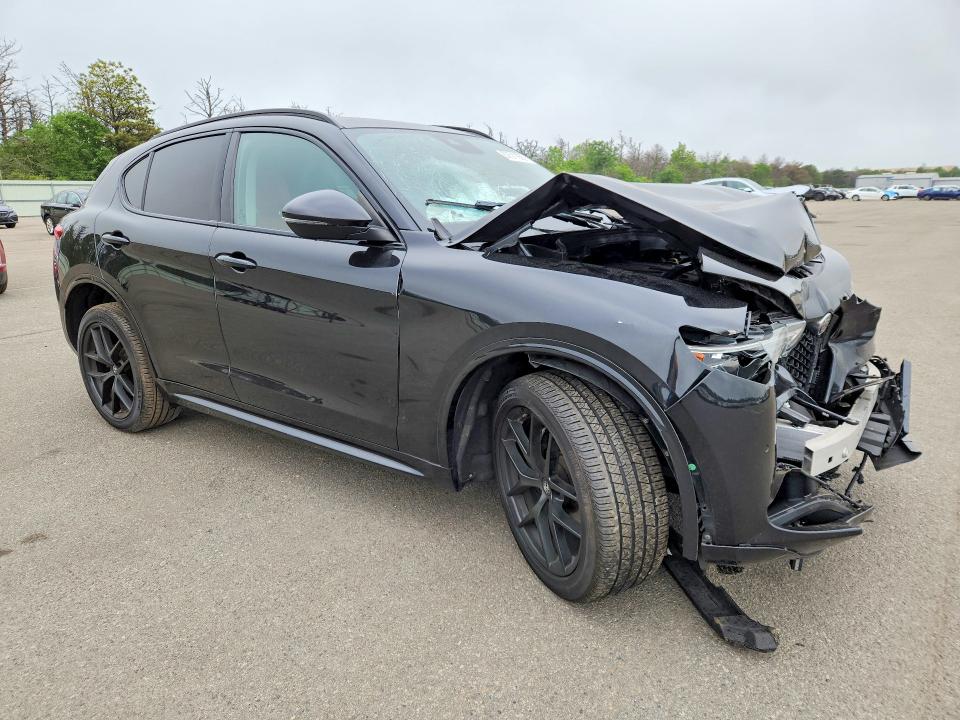 Продажа на аукционе авто 2021 Alfa Romeo Stelvio, vin: ZASPAKBN7M7D19531, номер лота: 57011866