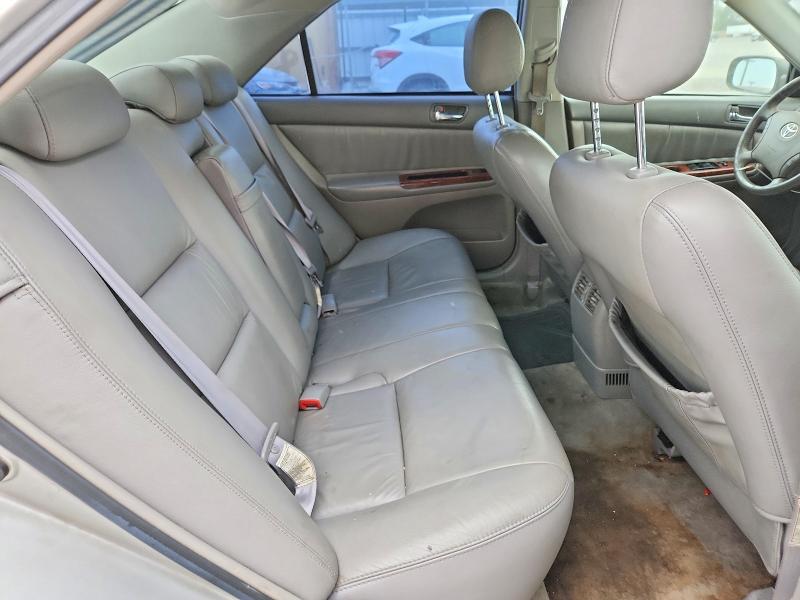58462886 :رقم المزاد ، 4T1BF32K56U629208 vin ، 2006 Toyota Camry مزاد بيع