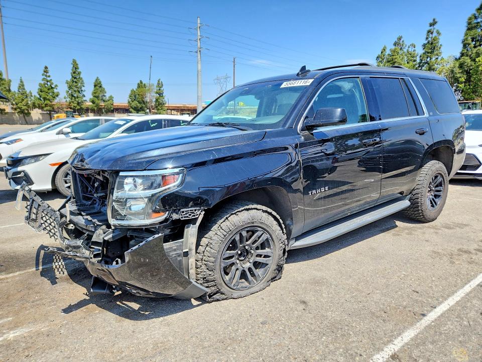 55681116 :رقم المزاد ، 1GNSCBKC0KR123158 vin ، 2019 Chevrolet Tahoe مزاد بيع