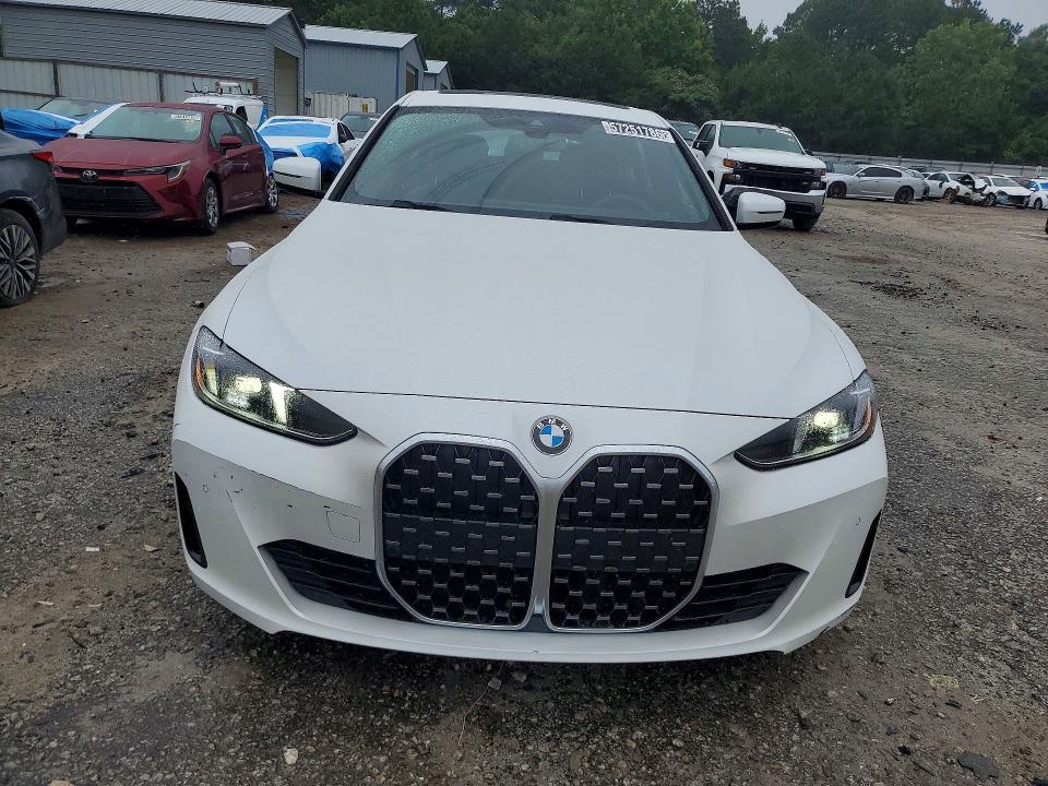 2026 Bmw 430xi მანქანა იყიდება აუქციონზე, vin: WBA33FB05TFV88853, აუქციონის ნომერი: 57251786