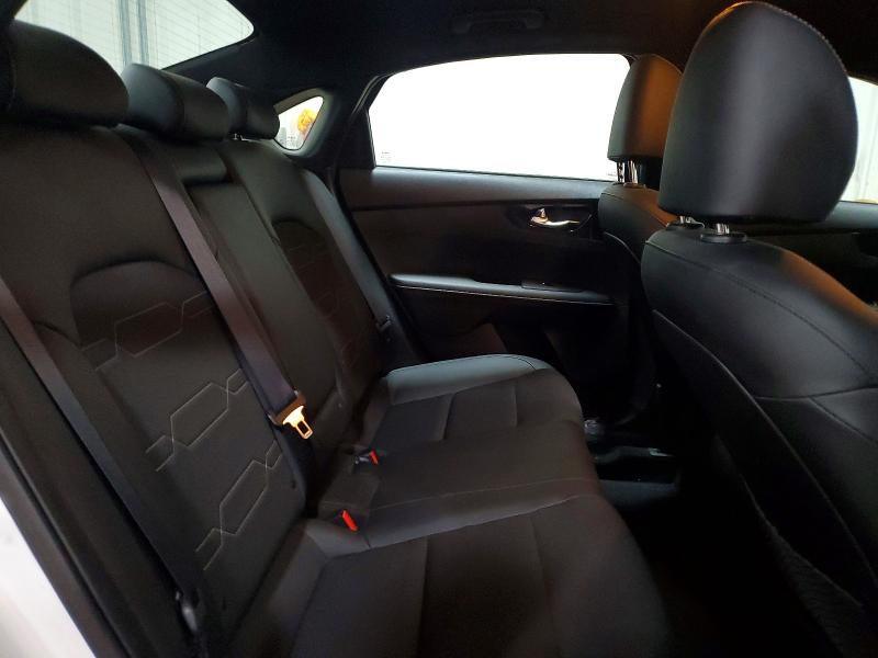 2023 Kia Forte მანქანა იყიდება აუქციონზე, vin: 3KPF54AD1PE674292, აუქციონის ნომერი: 56625296