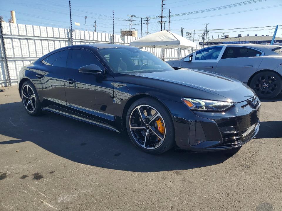 Продажа на аукционе авто 2024 Audi Rs E-tron Gt, vin: WAUBHBFW2R7901543, номер лота: 58448216