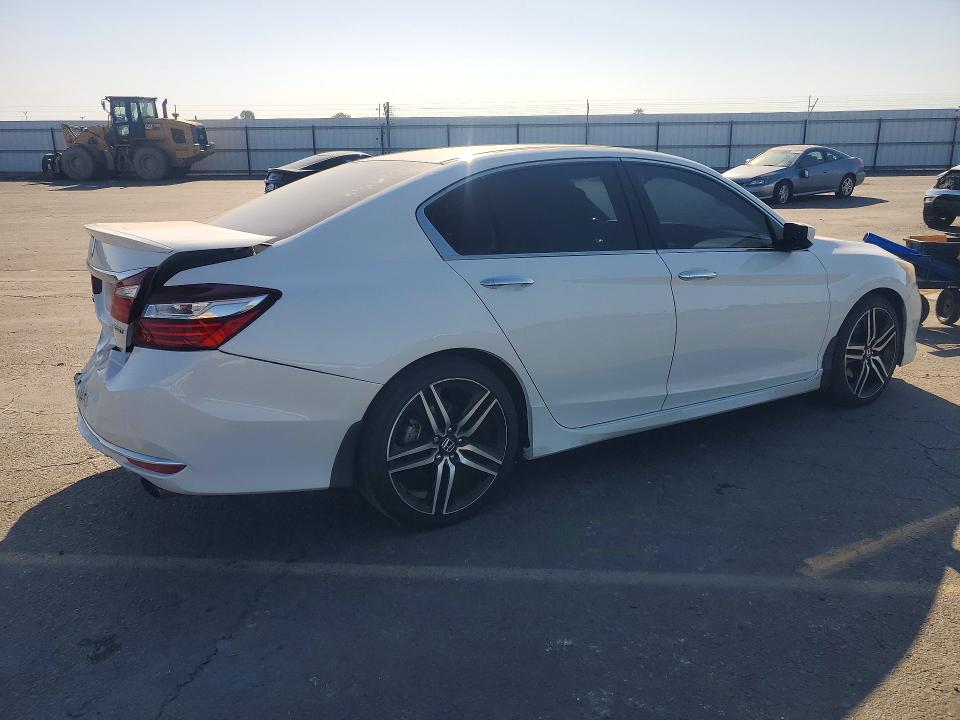 Продаж на аукціоні авто 2017 Honda Accord, vin: 1HGCR2F57HA308484, номер лоту: 57150916