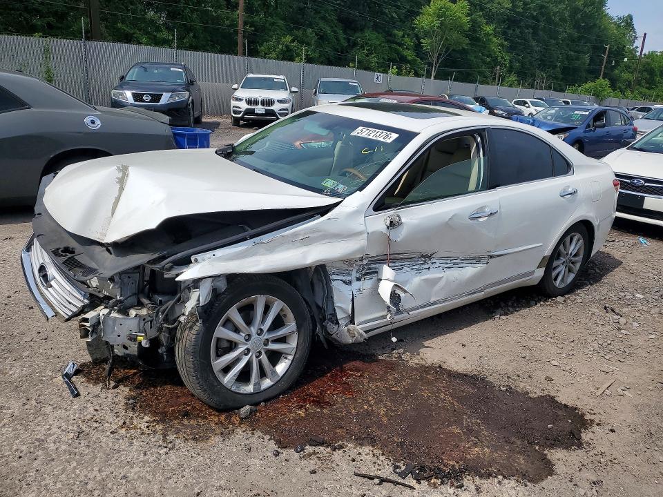 57121376 :رقم المزاد ، JTHBK1EG7B2418656 vin ، 2011 Lexus Es مزاد بيع
