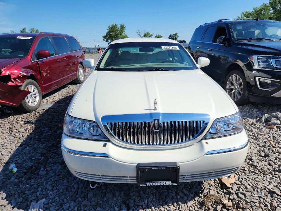 Aukcja sprzedaży 2004 Lincoln Town Car, vin: 1LNHM83W44Y679960, numer aukcji: 58277896