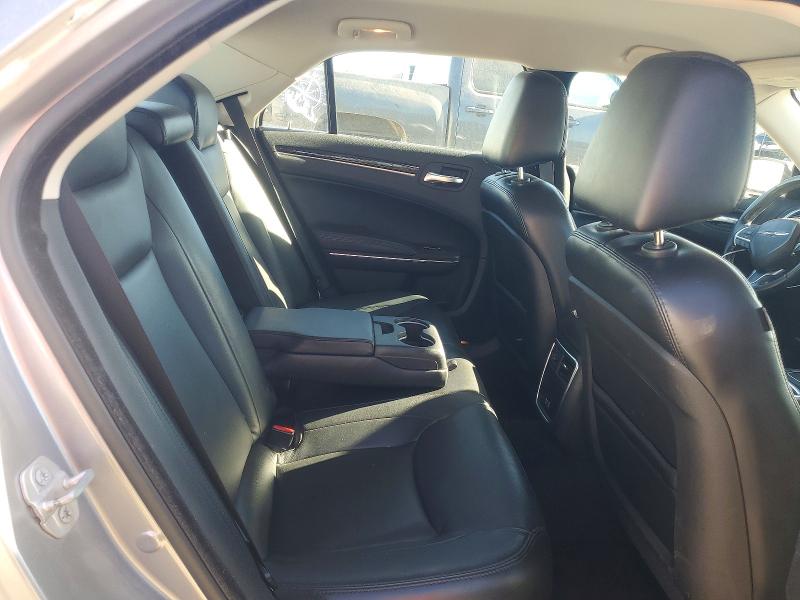 Продажа на аукционе авто 2015 Chrysler 300, vin: 2C3CCARG3FH736627, номер лота: 55727566