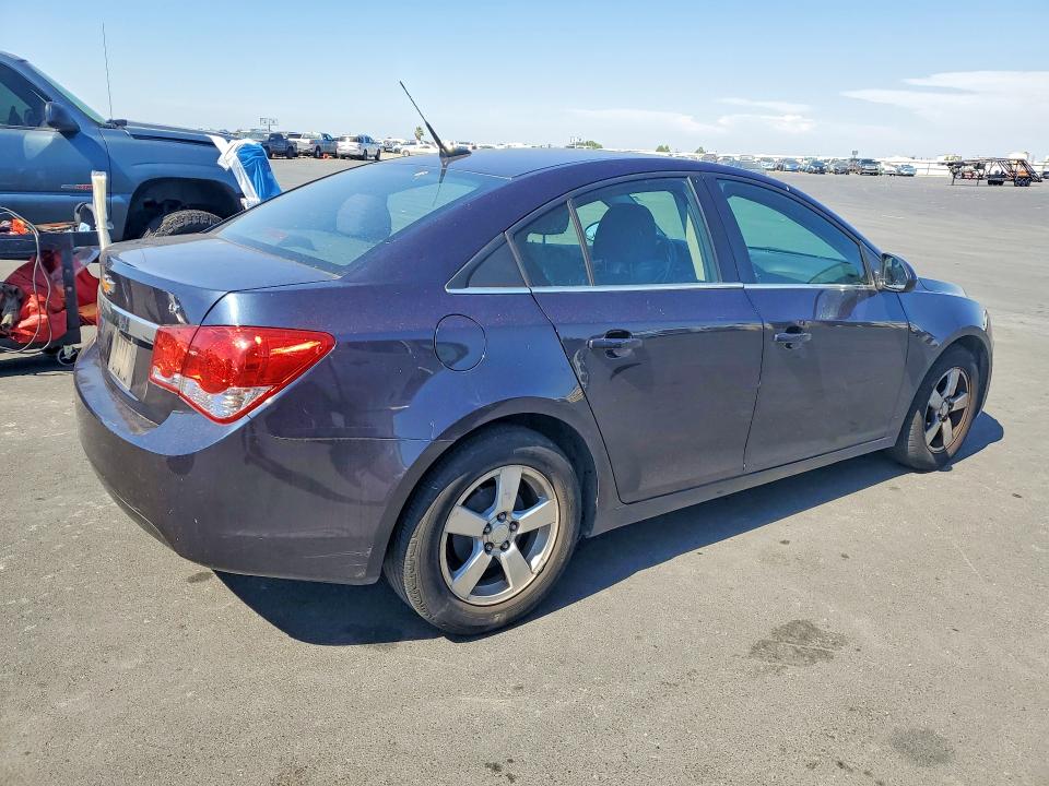 57262196 :رقم المزاد ، 1G1PC5SBXE7107548 vin ، 2014 Chevrolet Cruze مزاد بيع