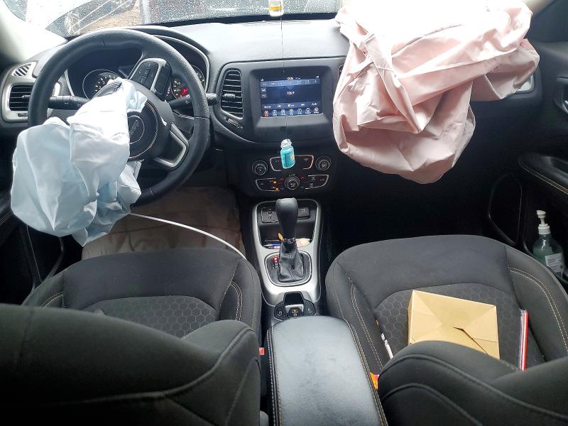 57602046 :رقم المزاد ، 3C4NJCAB8KT614076 vin ، 2019 Jeep Compass مزاد بيع
