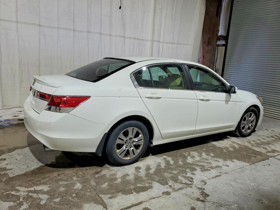 59175186 :رقم المزاد ، 1HGCP2F49BA122630 vin ، 2011 Honda Accord مزاد بيع