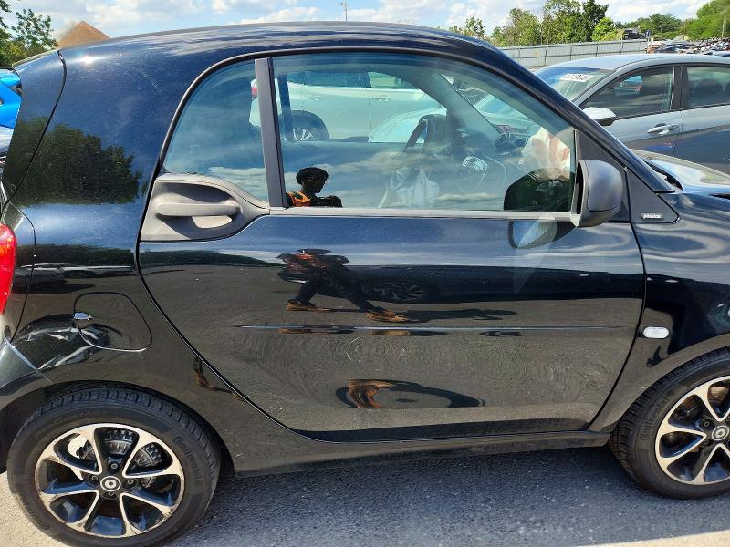 Продажа на аукционе авто 2017 Smart Fortwo, vin: WMEFJ5DA9HK194665, номер лота: 56062346