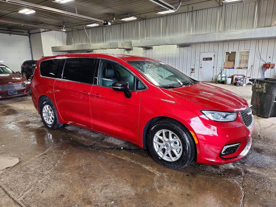 Продаж на аукціоні авто 2025 Chrysler Pacifica, vin: 2C4RC1BG4SR519088, номер лоту: 56670136