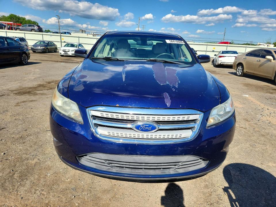 58410686 :رقم المزاد ، 1FAHP2EW2BG124679 vin ، 2011 Ford Taurus مزاد بيع