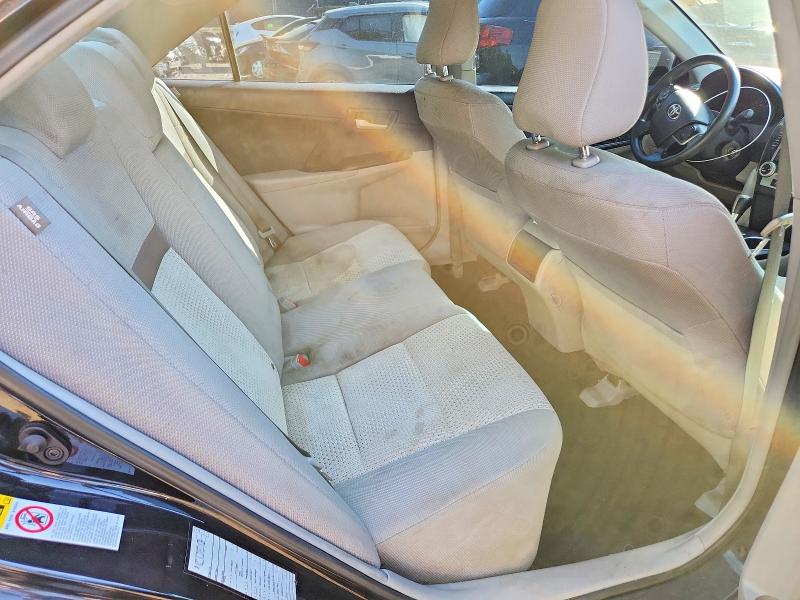 56067026 :رقم المزاد ، 4T4BF1FK4DR276011 vin ، 2013 Toyota Camry مزاد بيع