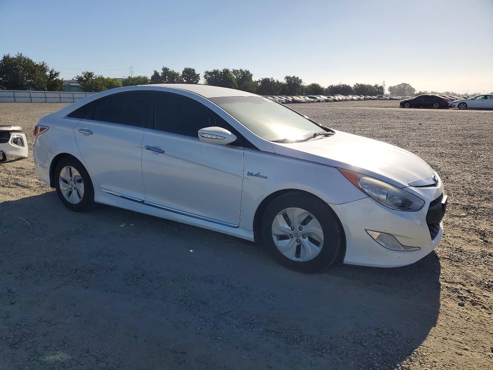 2013 Hyundai Sonata მანქანა იყიდება აუქციონზე, vin: KMHEC4A4XDA099461, აუქციონის ნომერი: 58940906