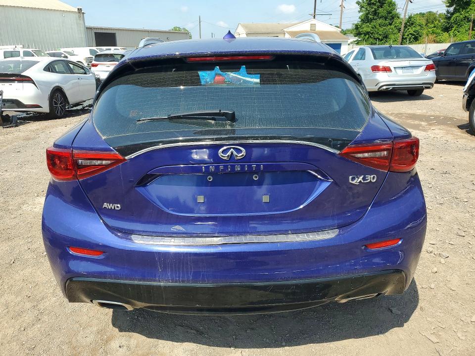 85635995 :رقم المزاد ، SJKCH5CP1JA056713 vin ، 2018 Infiniti Qx30 مزاد بيع