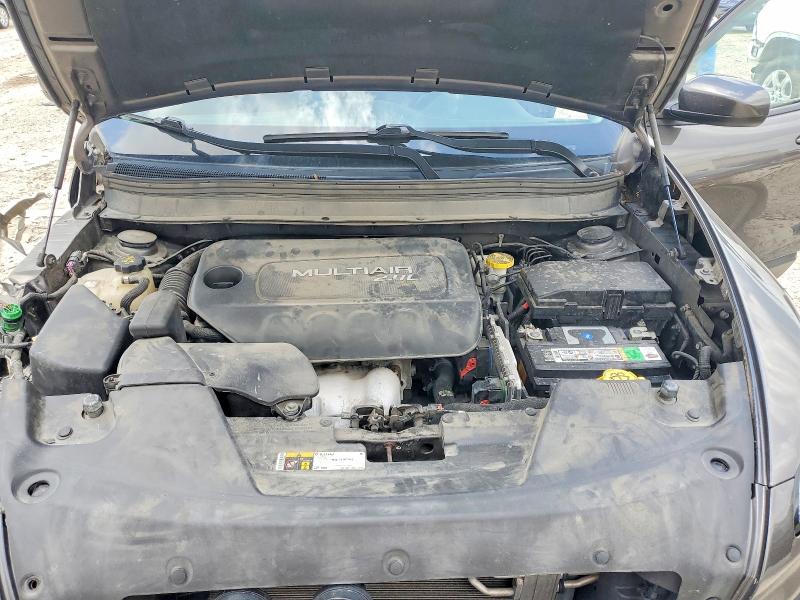 56811956 :رقم المزاد ، 1C4PJLCB6JD554096 vin ، 2018 Jeep Cherokee مزاد بيع