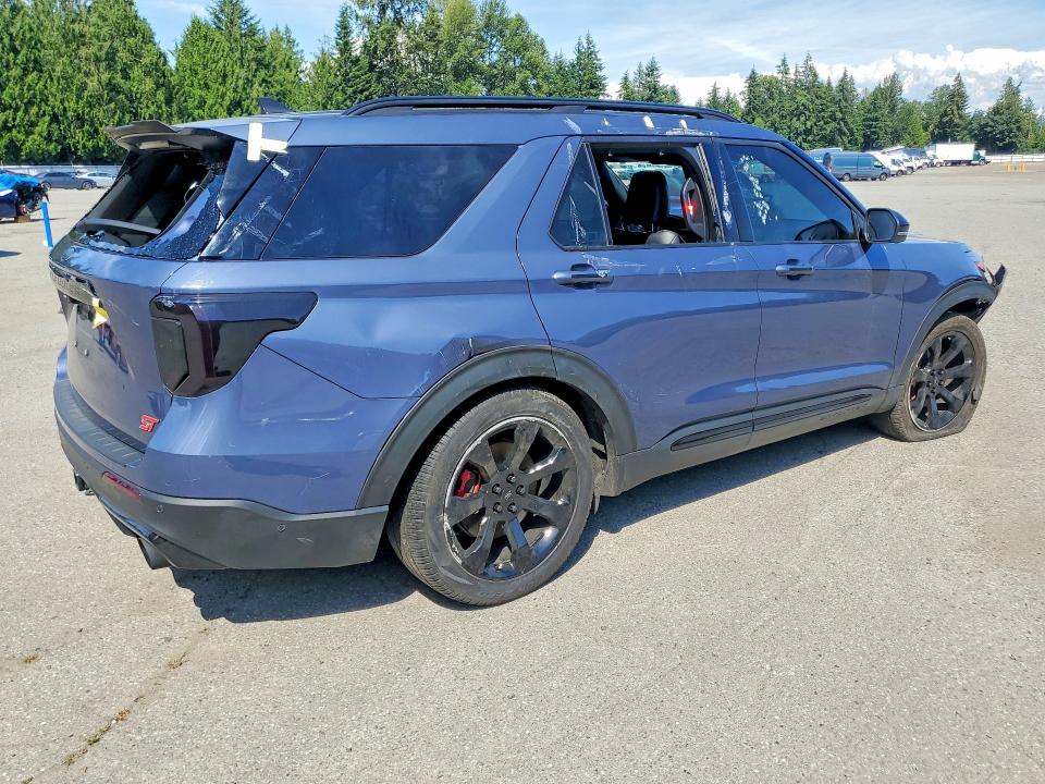 58827546 :رقم المزاد ، 1FM5K8GC3MGC33006 vin ، 2021 Ford Explorer مزاد بيع