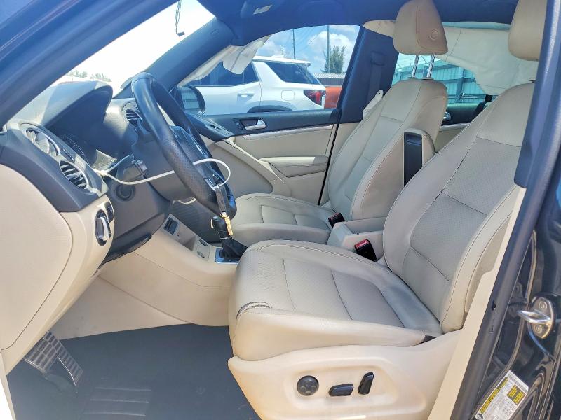 Aukcja sprzedaży 2016 Volkswagen Tiguan, vin: WVGAV7AX5GW021519, numer aukcji: 57296146