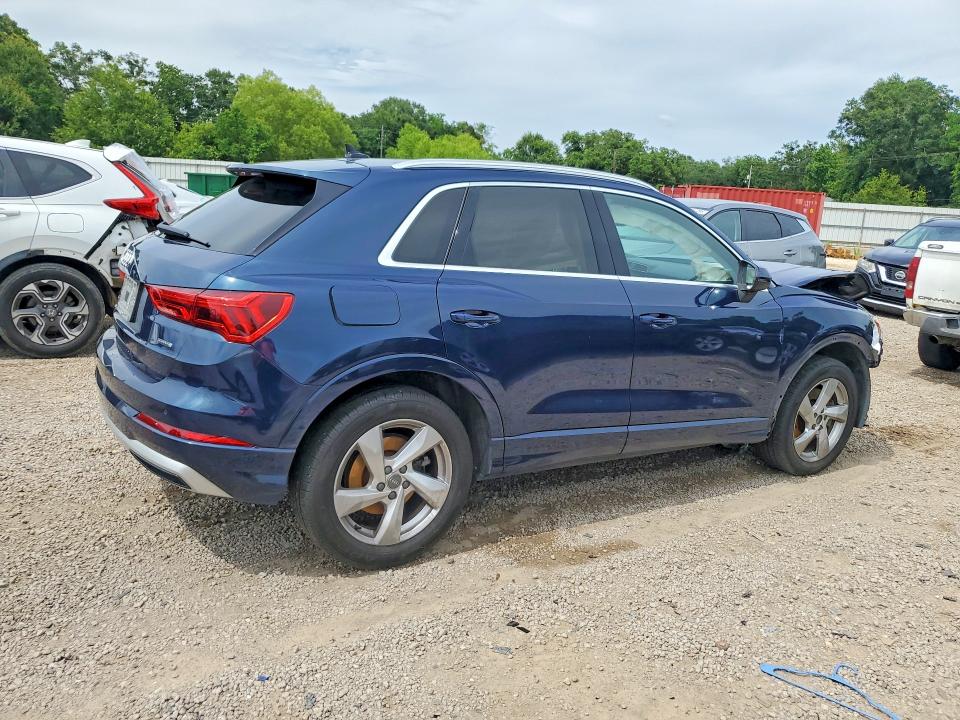 2020 Audi Q3 მანქანა იყიდება აუქციონზე, vin: WA1BECF34L1092543, აუქციონის ნომერი: 56286686