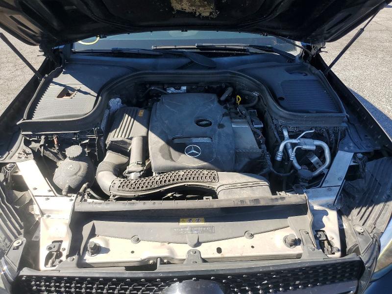 56459936 :رقم المزاد ، WDC0J4KB0KF628105 vin ، 2019 Mercedes-benz Glc Coupe مزاد بيع