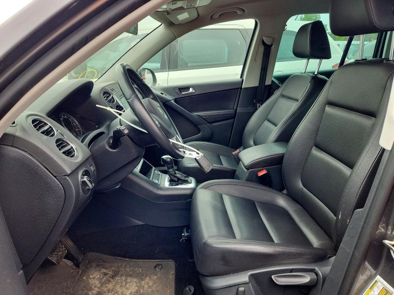 57589796 :رقم المزاد ، WVGBV3AX7EW559231 vin ، 2014 Volkswagen Tiguan مزاد بيع