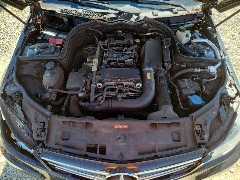 2014 Mercedes-benz C მანქანა იყიდება აუქციონზე, vin: WDDGF4HB0ER306389, აუქციონის ნომერი: 58277306
