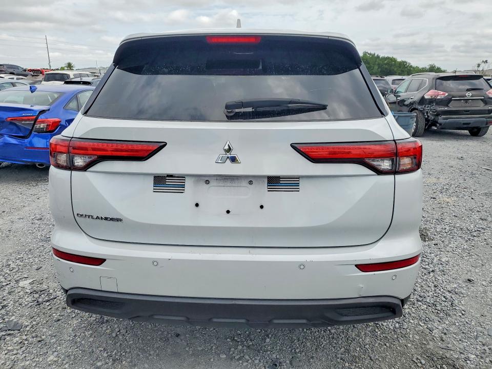55959696 :رقم المزاد ، JA4J3UA80RZ014300 vin ، 2024 Mitsubishi Outlander مزاد بيع