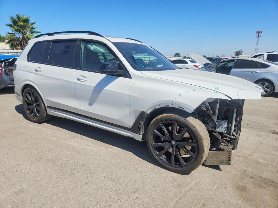 57888646 :رقم المزاد ، 5UX33EM00R9S98553 vin ، 2024 Bmw X7 مزاد بيع