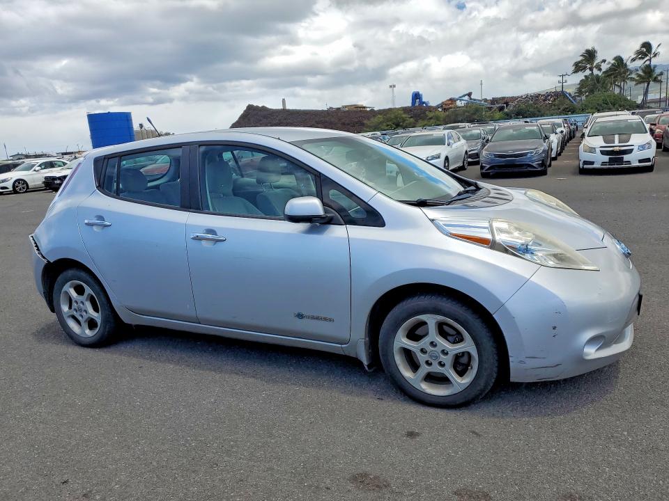 2014 Nissan Leaf მანქანა იყიდება აუქციონზე, vin: 1N4AZ0CP4EC337155, აუქციონის ნომერი: 57037756