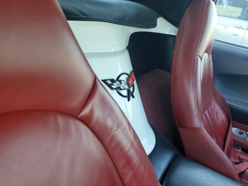 1998 Chevrolet Corvette მანქანა იყიდება აუქციონზე, vin: 1G1YY32G1W5107165, აუქციონის ნომერი: 57499116