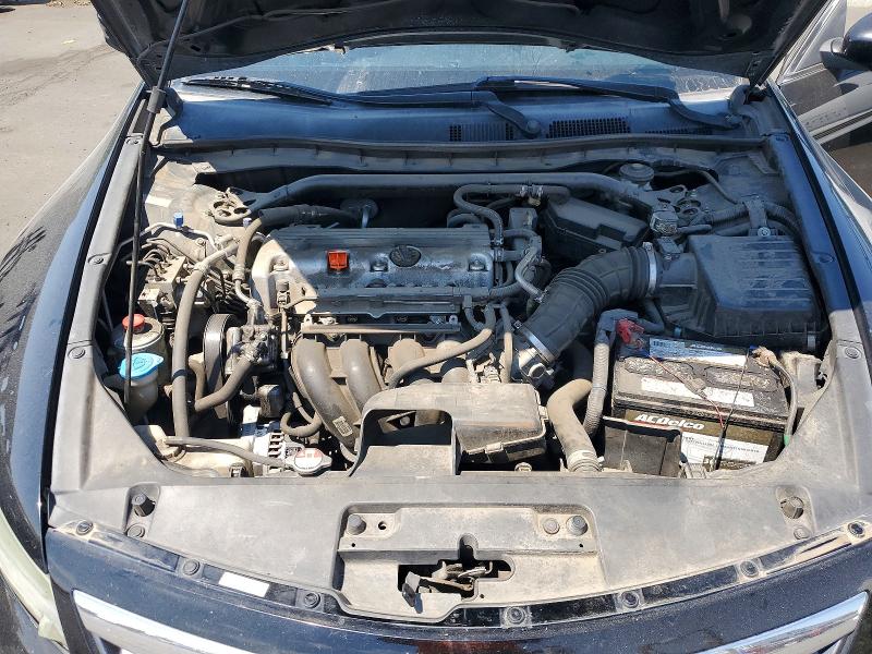 57915406 :رقم المزاد ، 1HGCS1B85BA013129 vin ، 2011 Honda Accord مزاد بيع