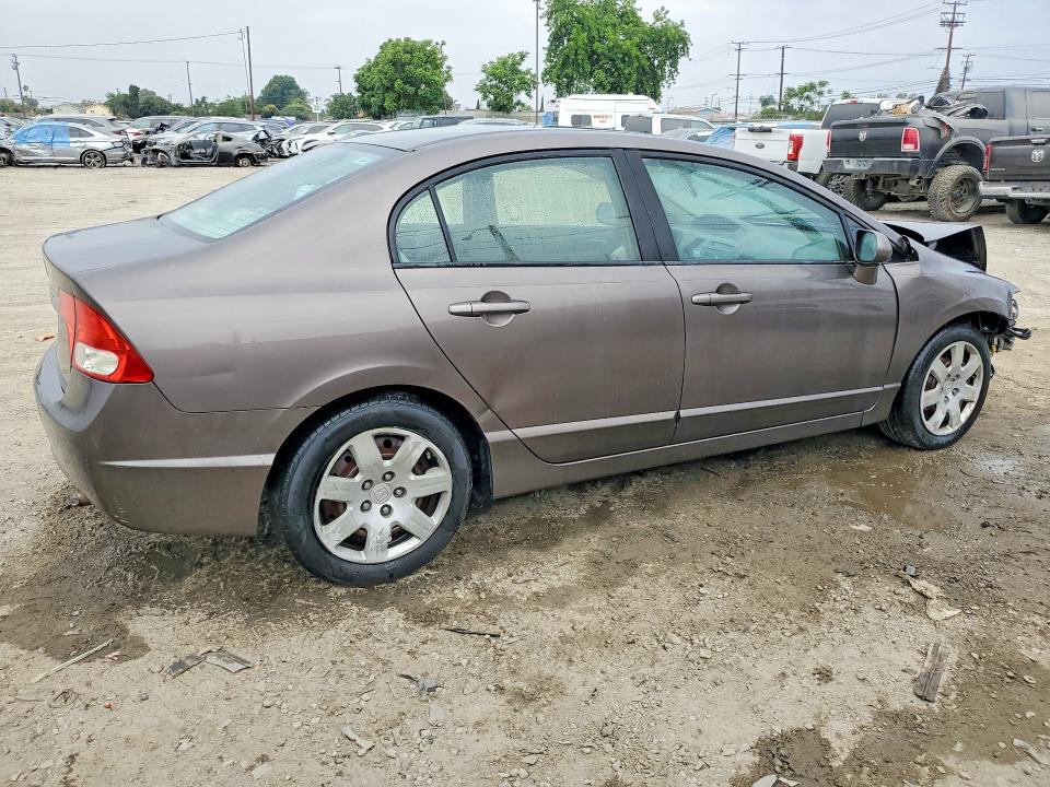 56069996 :رقم المزاد ، 19XFA1F54BE013067 vin ، 2011 Honda Civic مزاد بيع