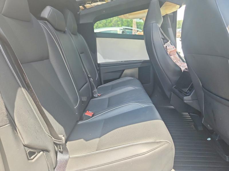 Auction sale of the 2024 Tesla Cybertruck, vin: 7G2CEHED8RA006954, lot number: 51923596