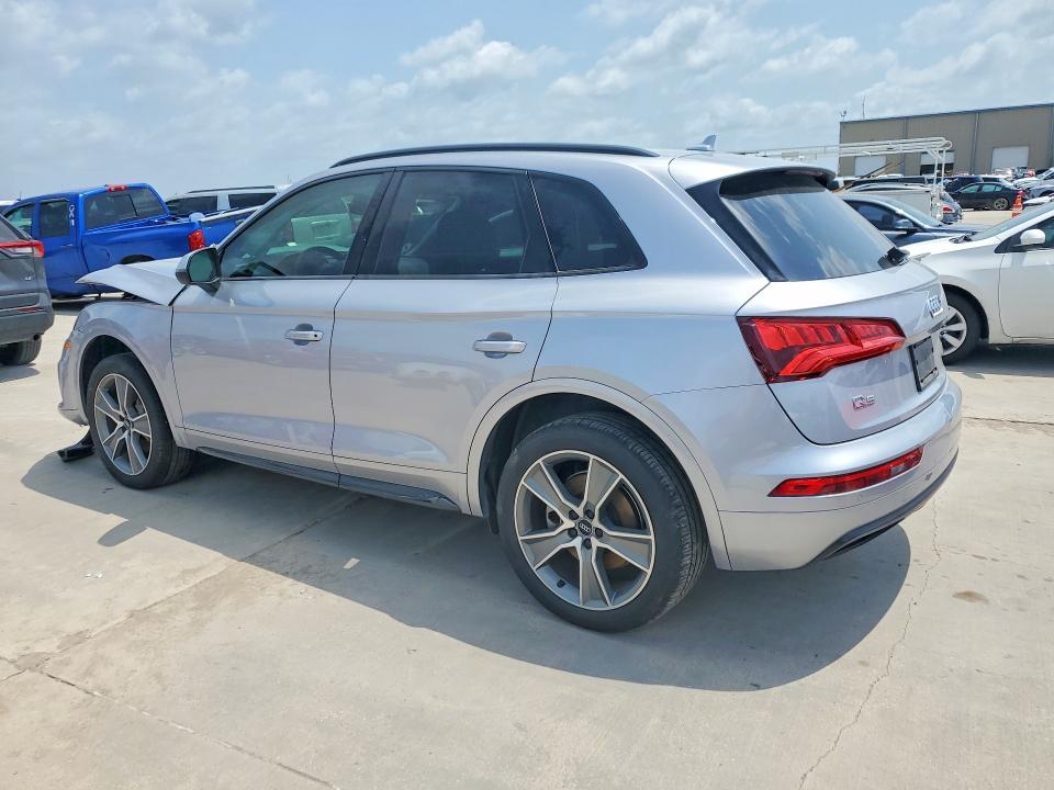 58428396 :رقم المزاد ، WA1BNAFY4K2040743 vin ، 2019 Audi Q5 مزاد بيع