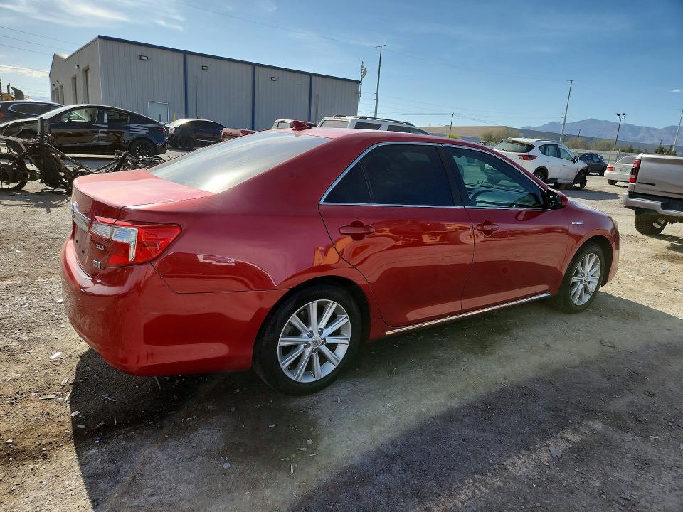 55995766 :رقم المزاد ، 4T1BD1FK1DU076333 vin ، 2013 Toyota Camry Hybrid مزاد بيع