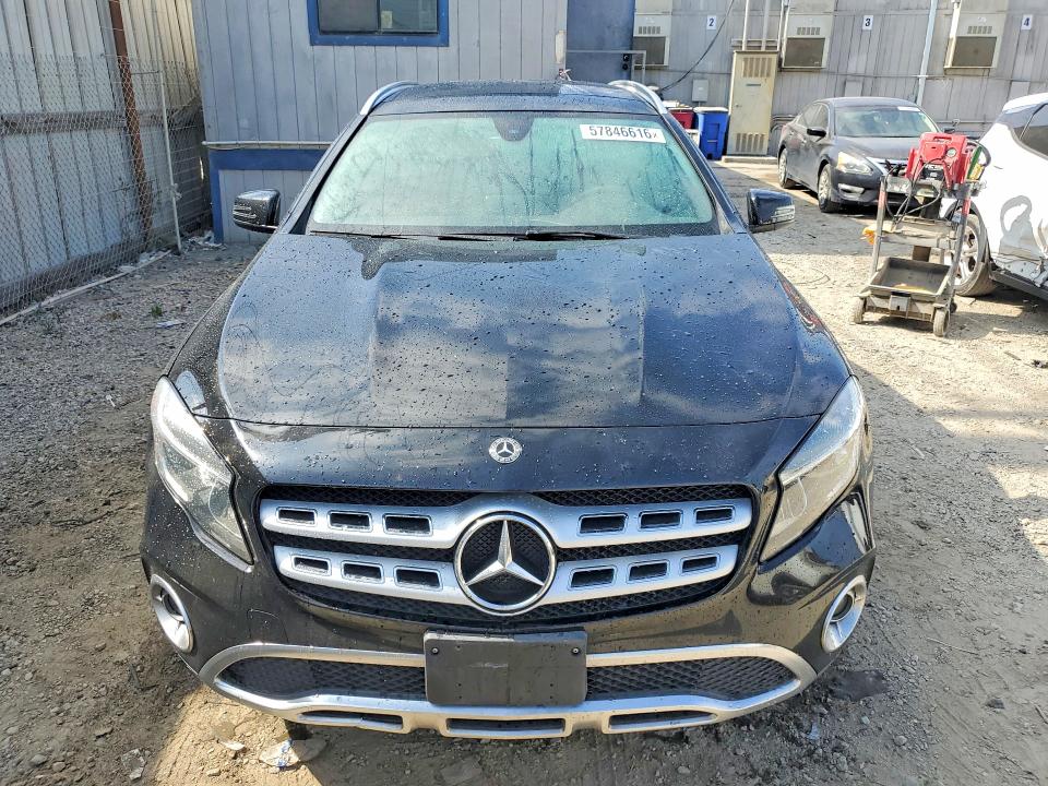 57846616 :رقم المزاد ، WDCTG4EB9LJ651761 vin ، 2020 Mercedes-benz Gla مزاد بيع