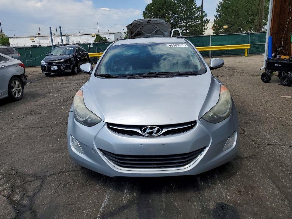 58385046 :رقم المزاد ، 5NPDH4AE9DH153352 vin ، 2013 Hyundai Elantra مزاد بيع