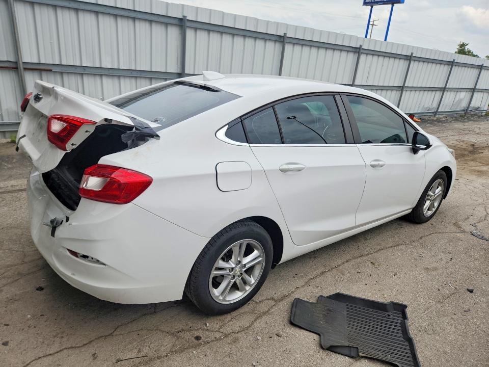 2017 Chevrolet Cruze მანქანა იყიდება აუქციონზე, vin: 1G1BE5SM6H7244674, აუქციონის ნომერი: 55875116