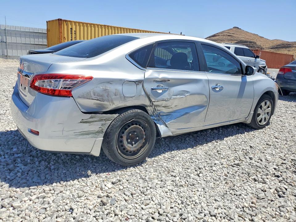 Продажа на аукционе авто 2015 Nissan Sentra, vin: 3N1AB7APXFY244047, номер лота: 56809356