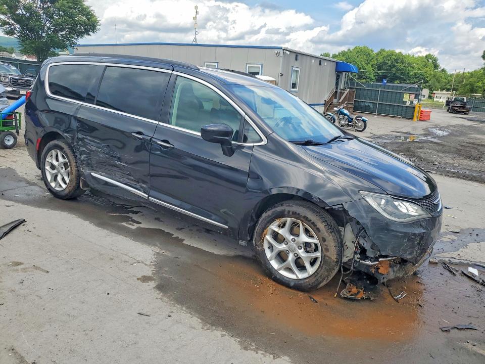 Aukcja sprzedaży 2017 Chrysler Pacifica, vin: 2C4RC1BG2HR560621, numer aukcji: 58705526